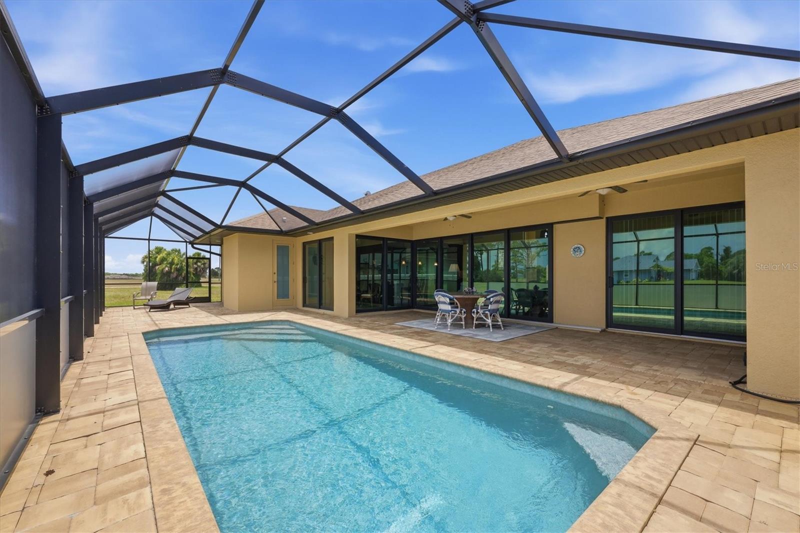 ROTONDA SANDS - Residential