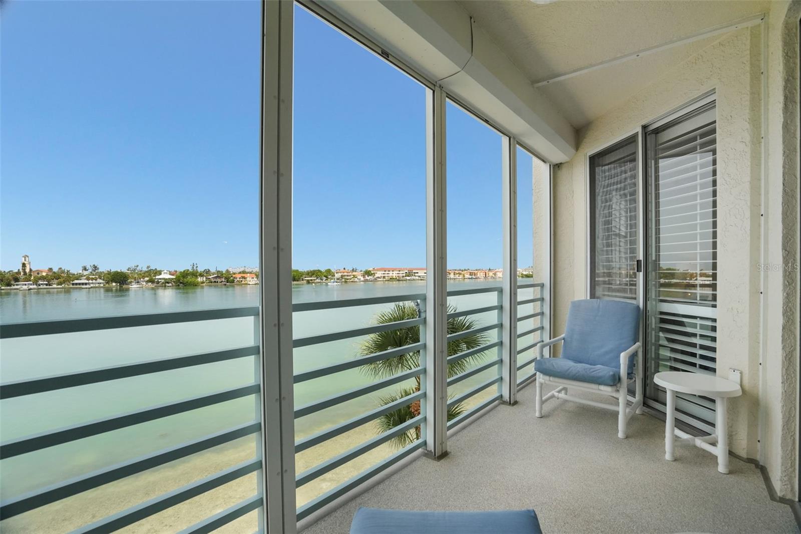 HARBOURSIDE CONDO - Residential