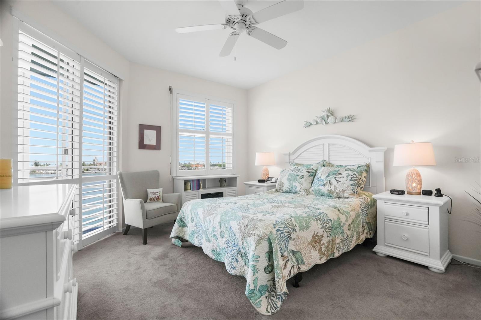 HARBOURSIDE CONDO - Residential