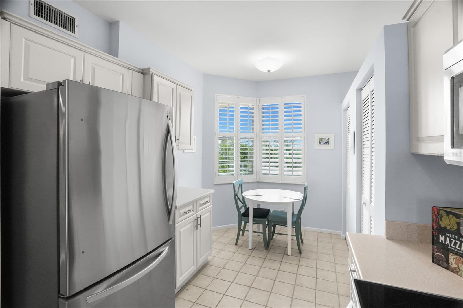 HARBOURSIDE CONDO - Residential
