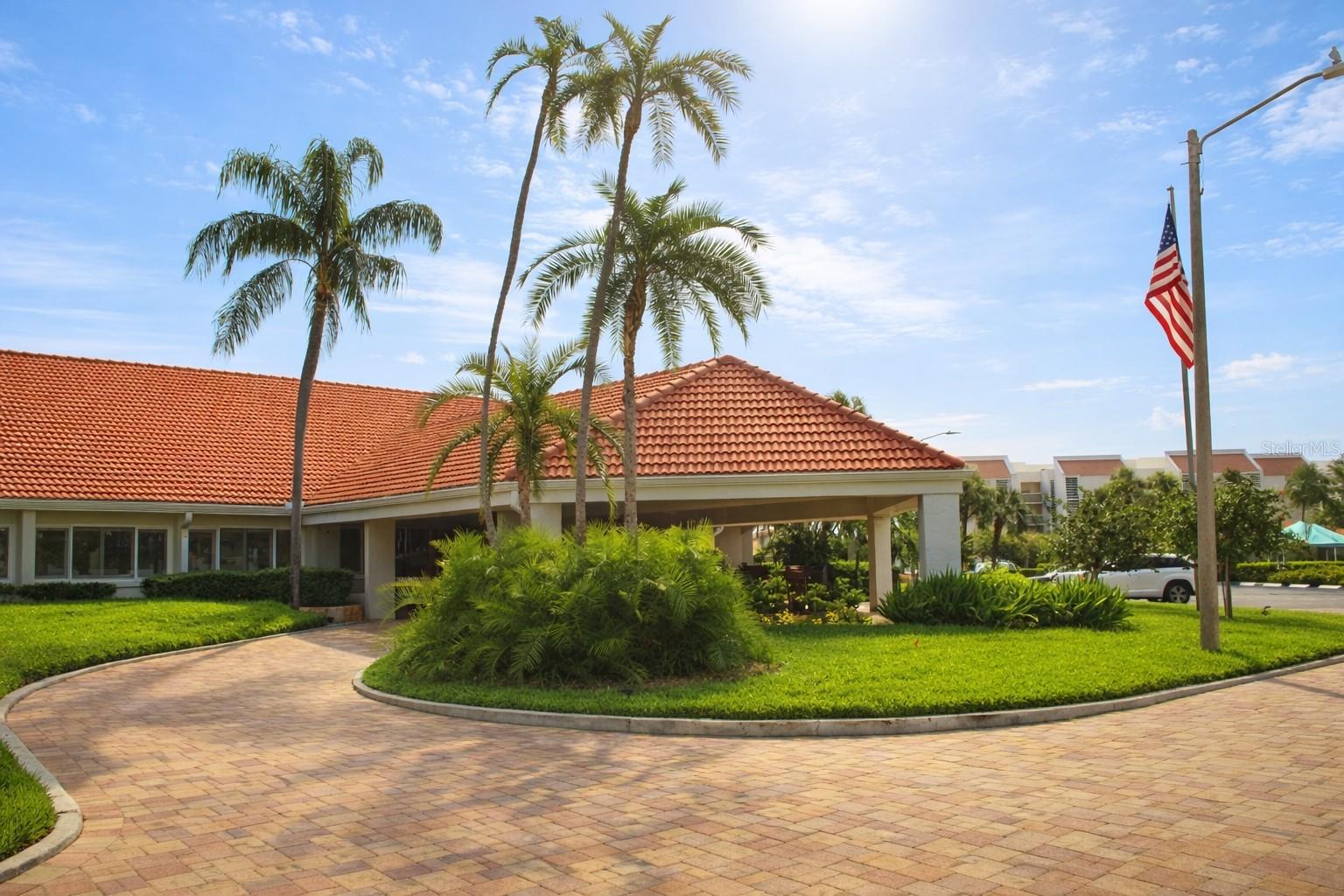 HARBOURSIDE CONDO - Residential