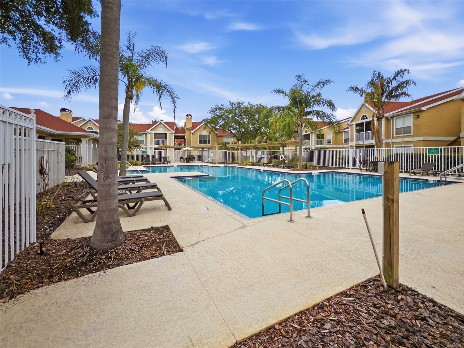 THE HIGHLANDS AT HUNTERS GREE - Residential