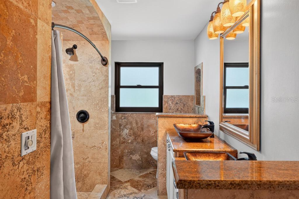 JENNIFER ESTATES - Residential