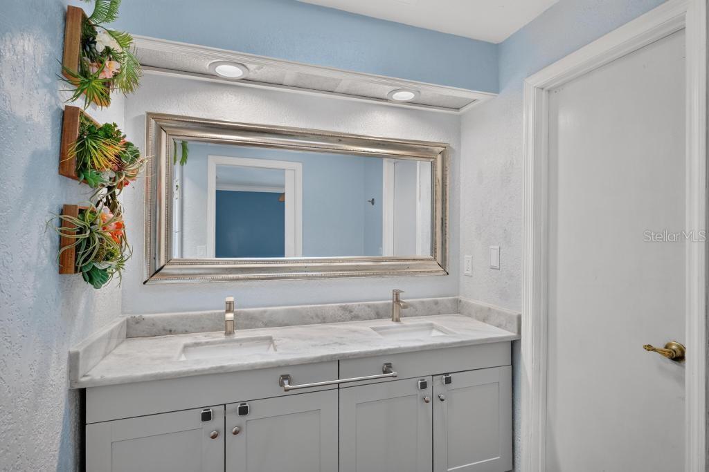 JENNIFER ESTATES - Residential