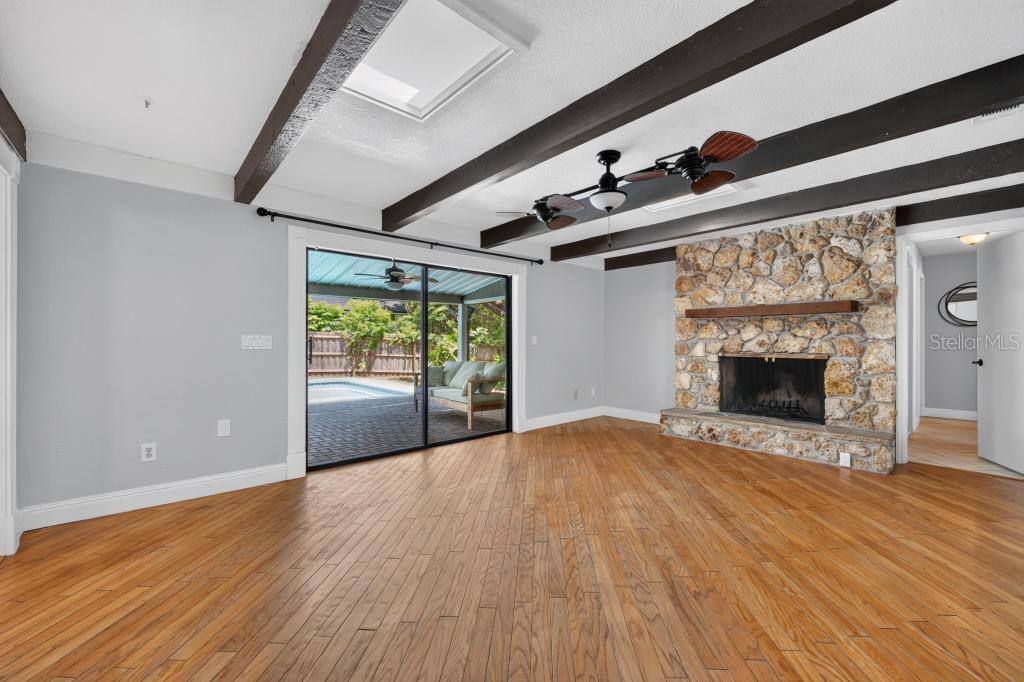 JENNIFER ESTATES - Residential