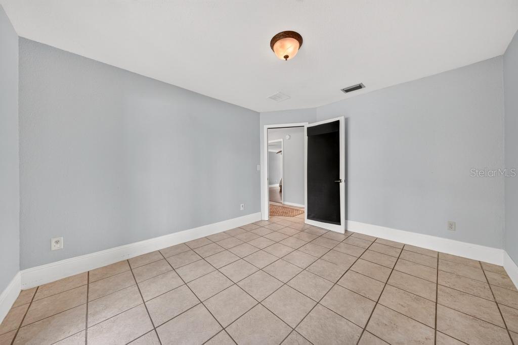 JENNIFER ESTATES - Residential