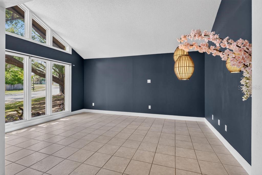 JENNIFER ESTATES - Residential
