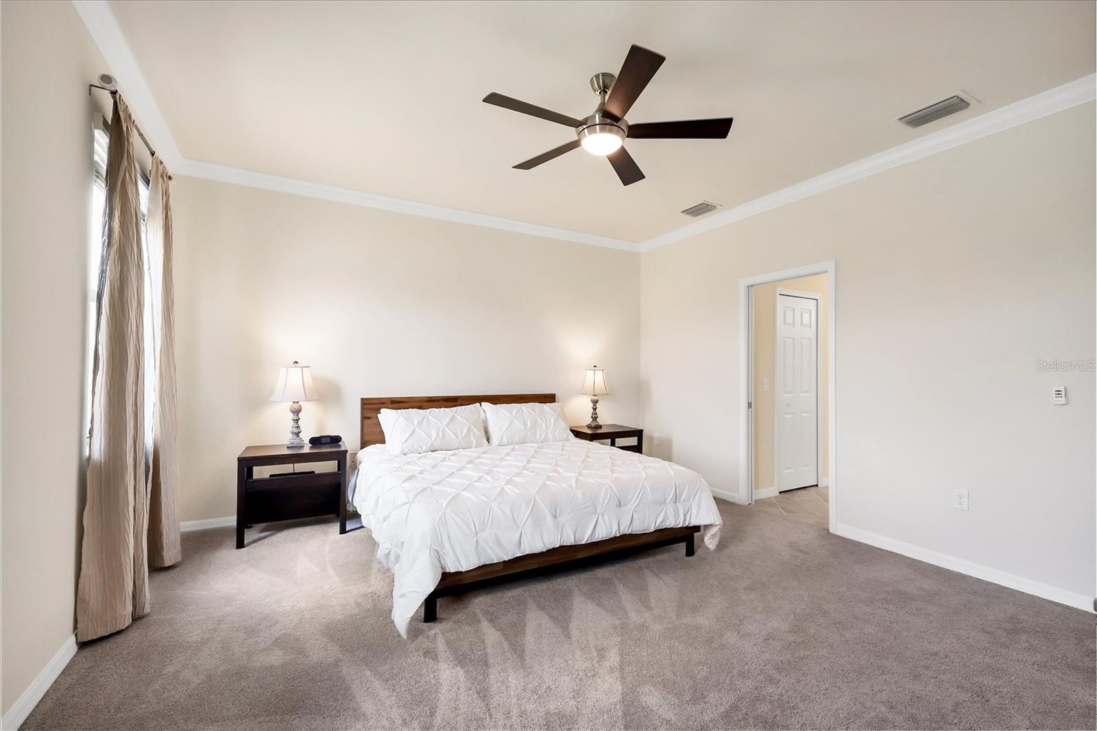 GRAN PARADISO TWNHMS 1B - Residential Lease