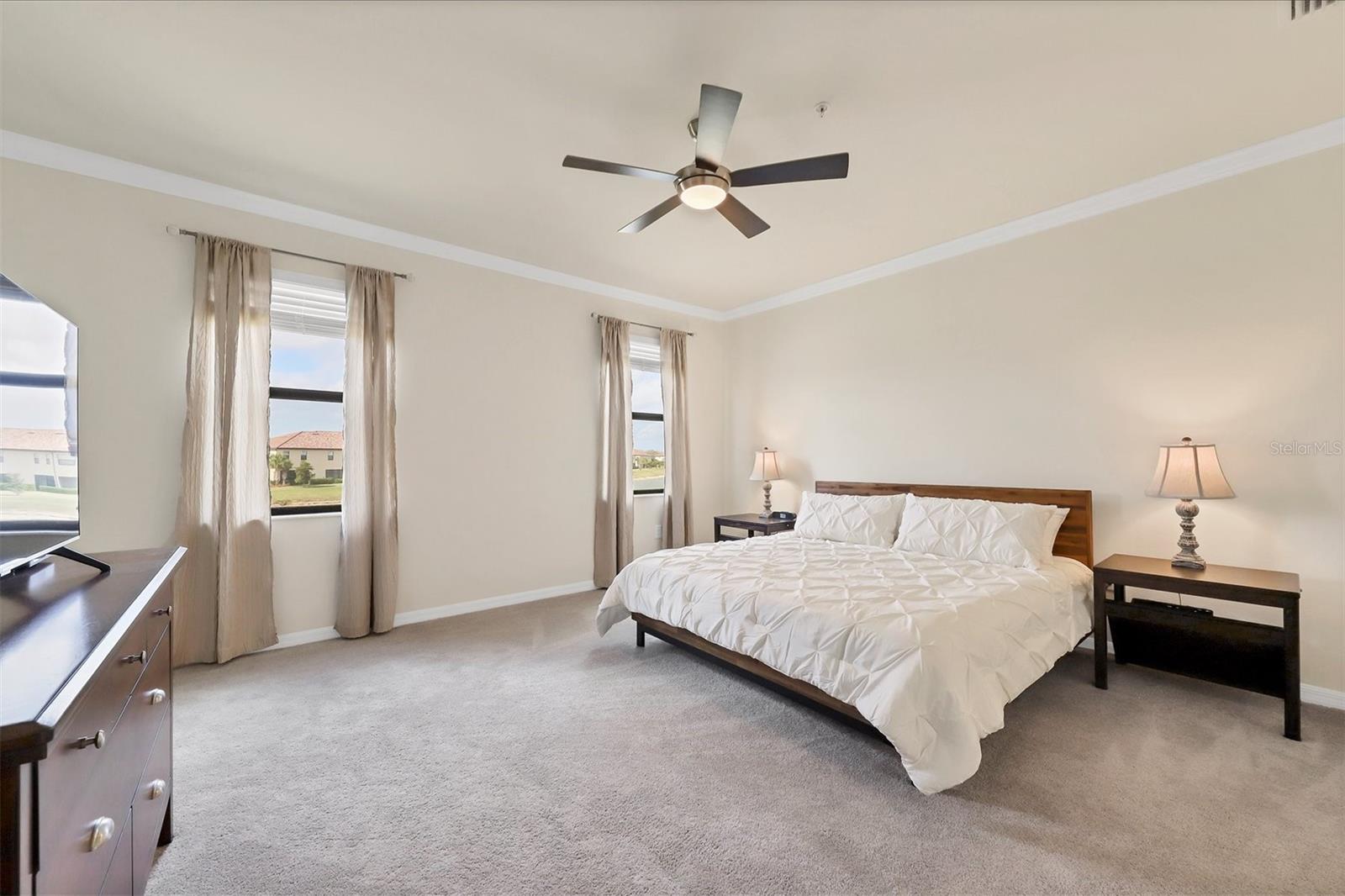 GRAN PARADISO TWNHMS 1B - Residential Lease