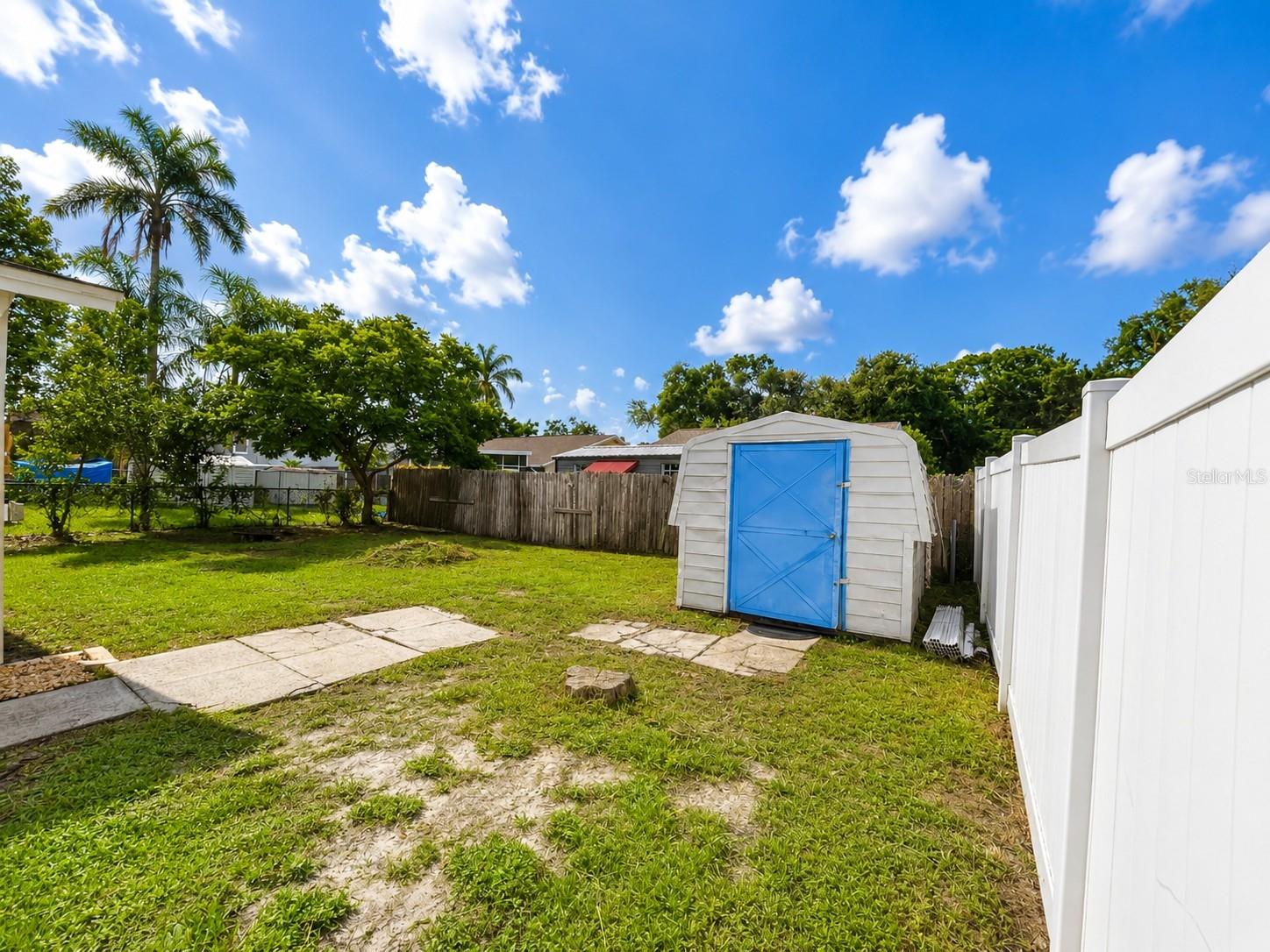 MANHATTAN PARK - Residential