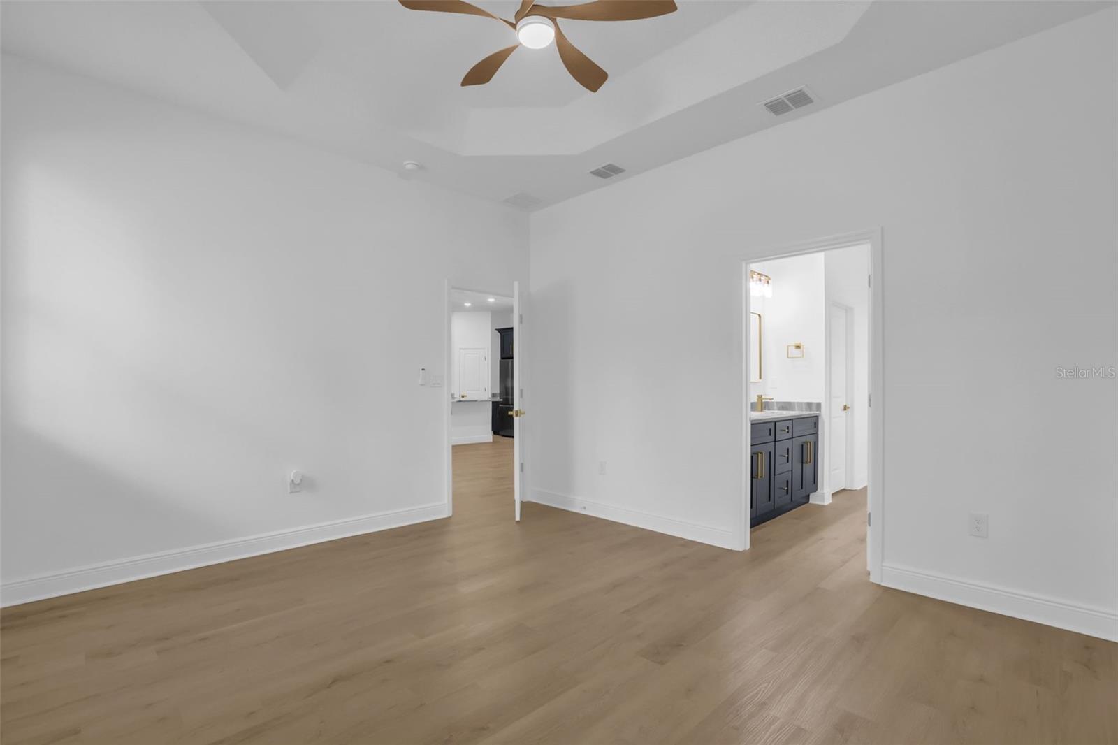 1702 - DAYTONA PARK EST SEC C - Residential