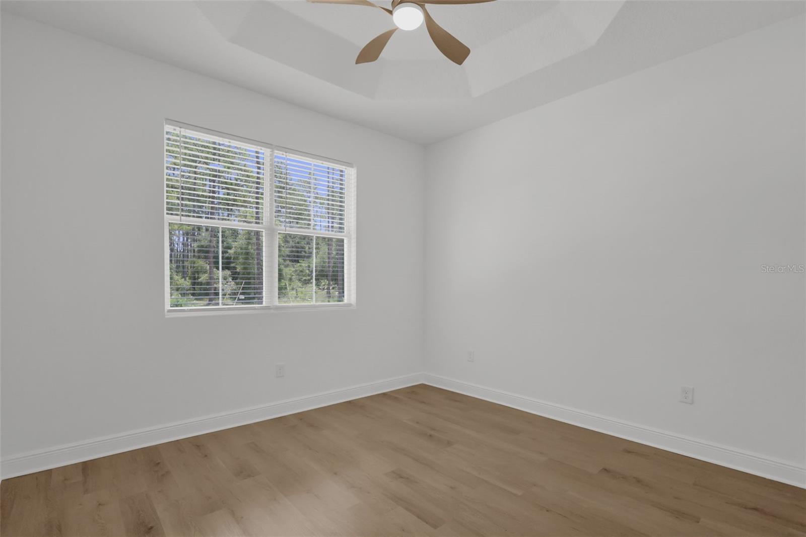 1702 - DAYTONA PARK EST SEC C - Residential