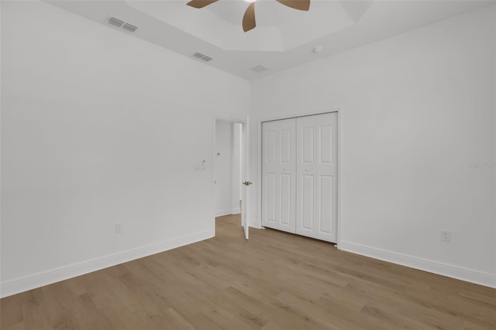 1702 - DAYTONA PARK EST SEC C - Residential