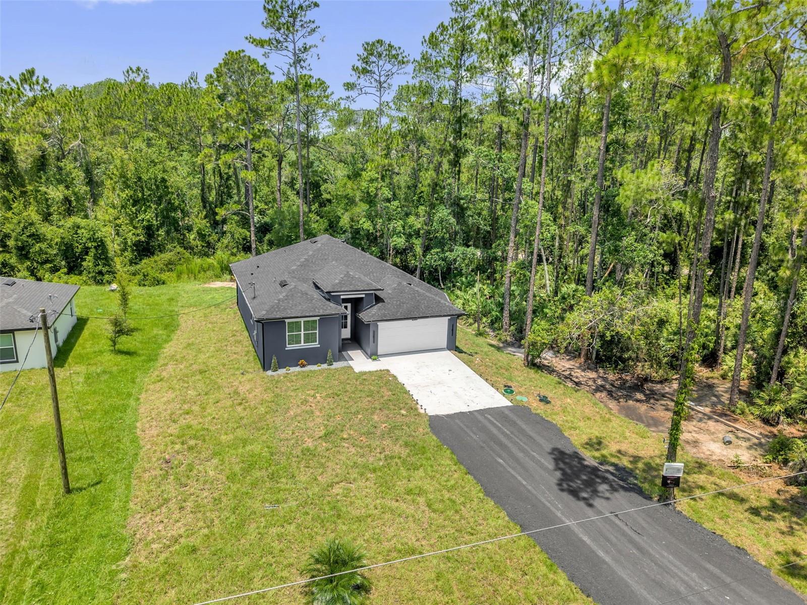 1702 - DAYTONA PARK EST SEC C - Residential