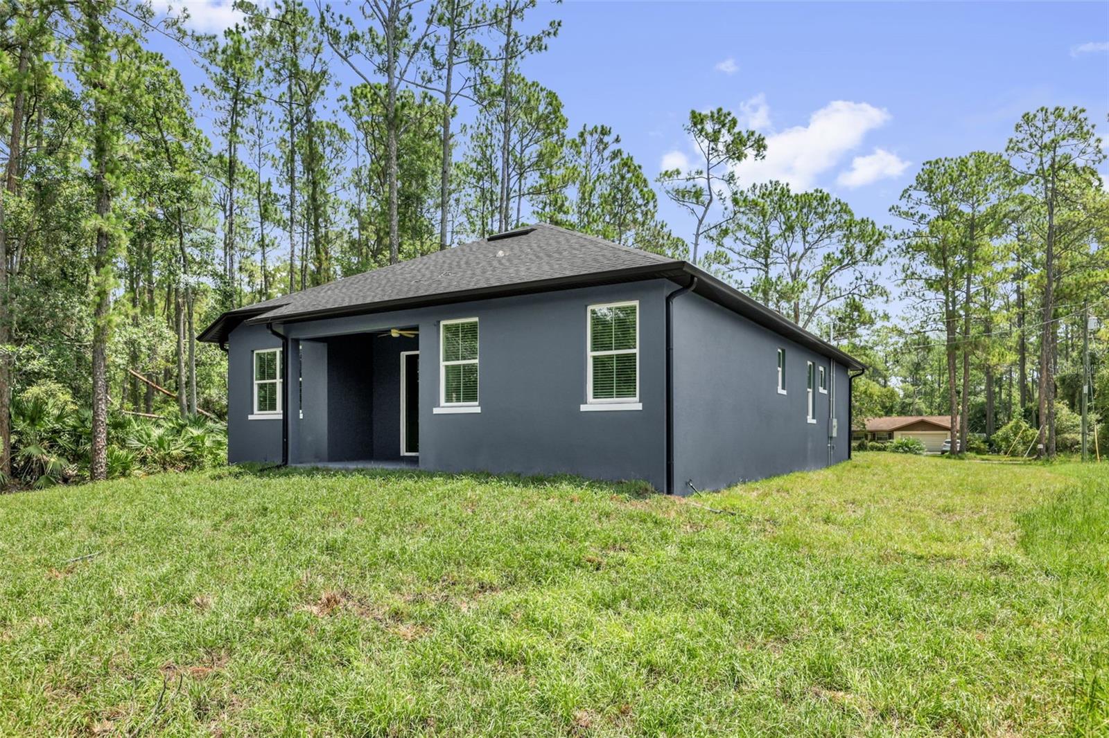 1702 - DAYTONA PARK EST SEC C - Residential