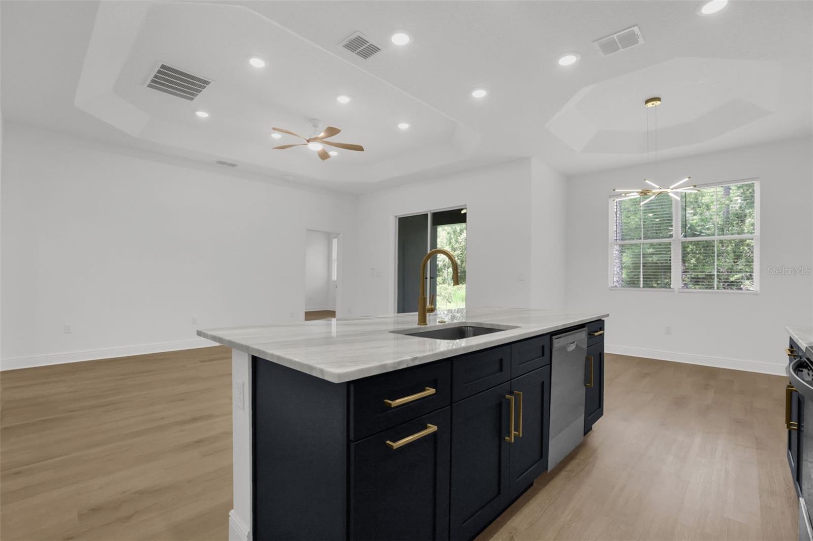 1702 - DAYTONA PARK EST SEC C - Residential