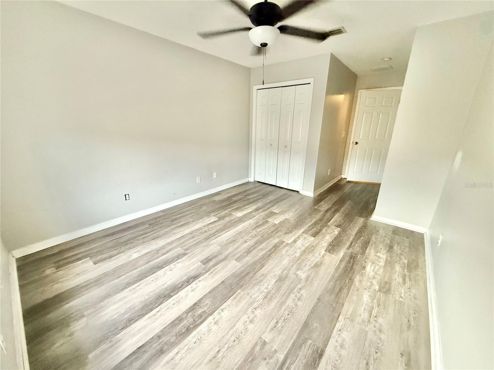 OAKCREST/SOUTHMEADOWPH N - Residential Lease
