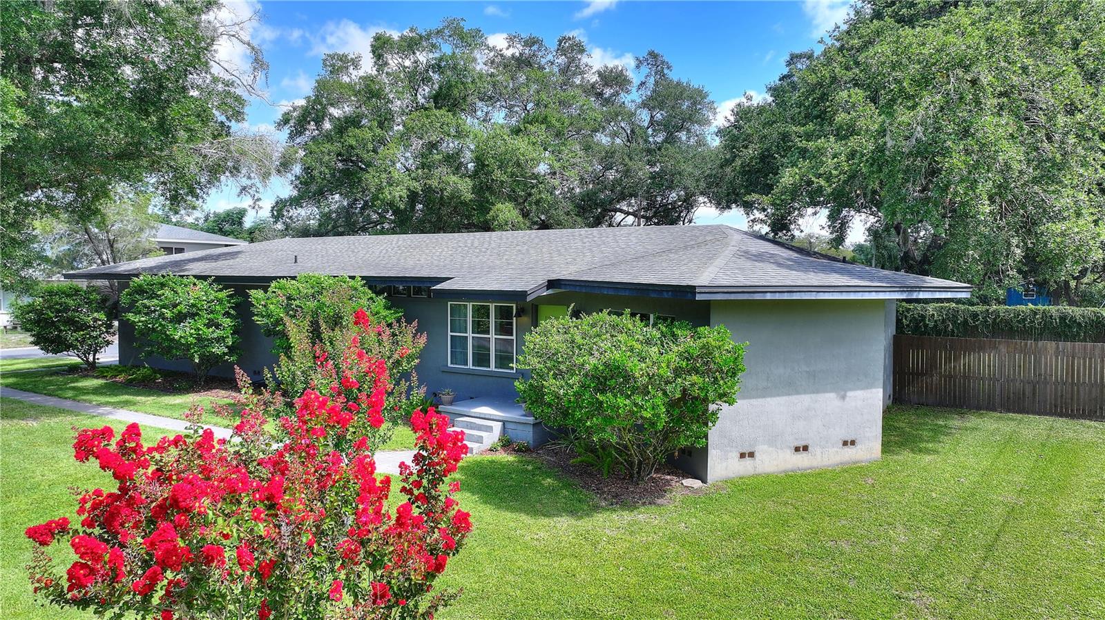 CAMPHOR HEIGHTS - Residential