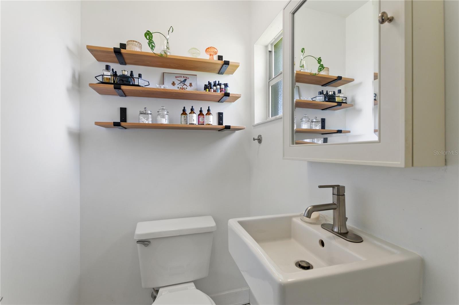 CAMPHOR HEIGHTS - Residential