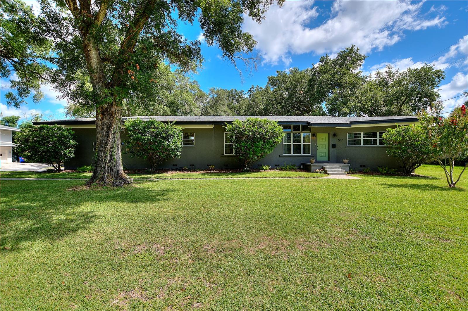 CAMPHOR HEIGHTS - Residential