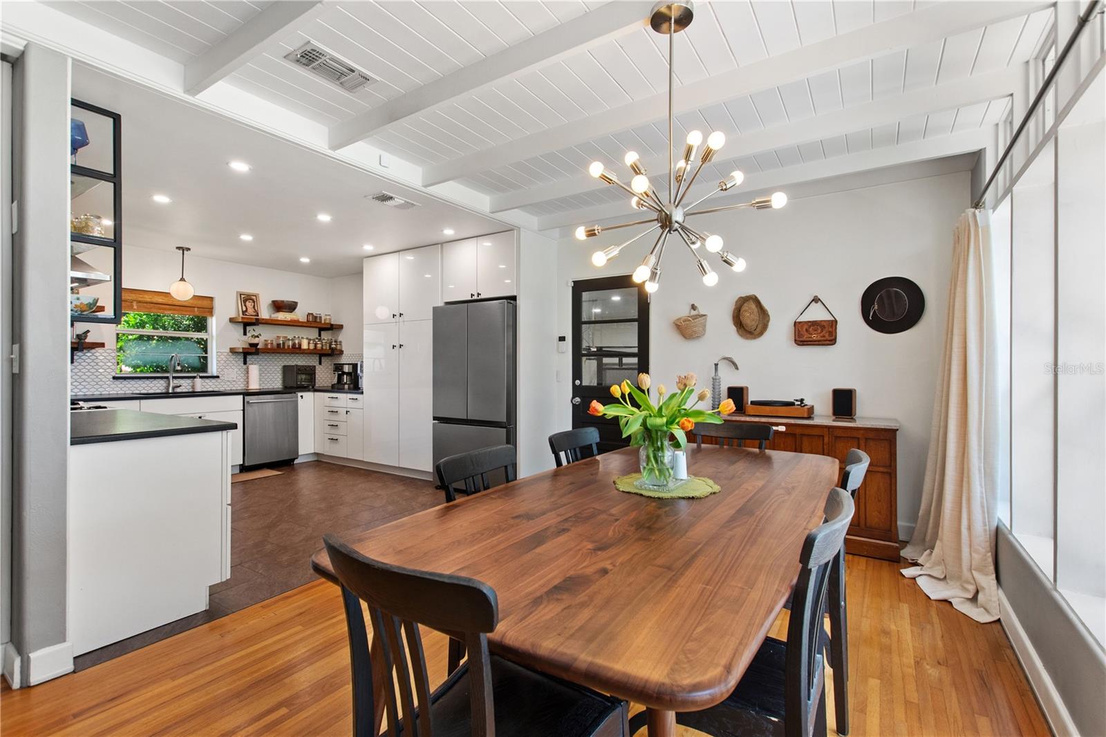 CAMPHOR HEIGHTS - Residential