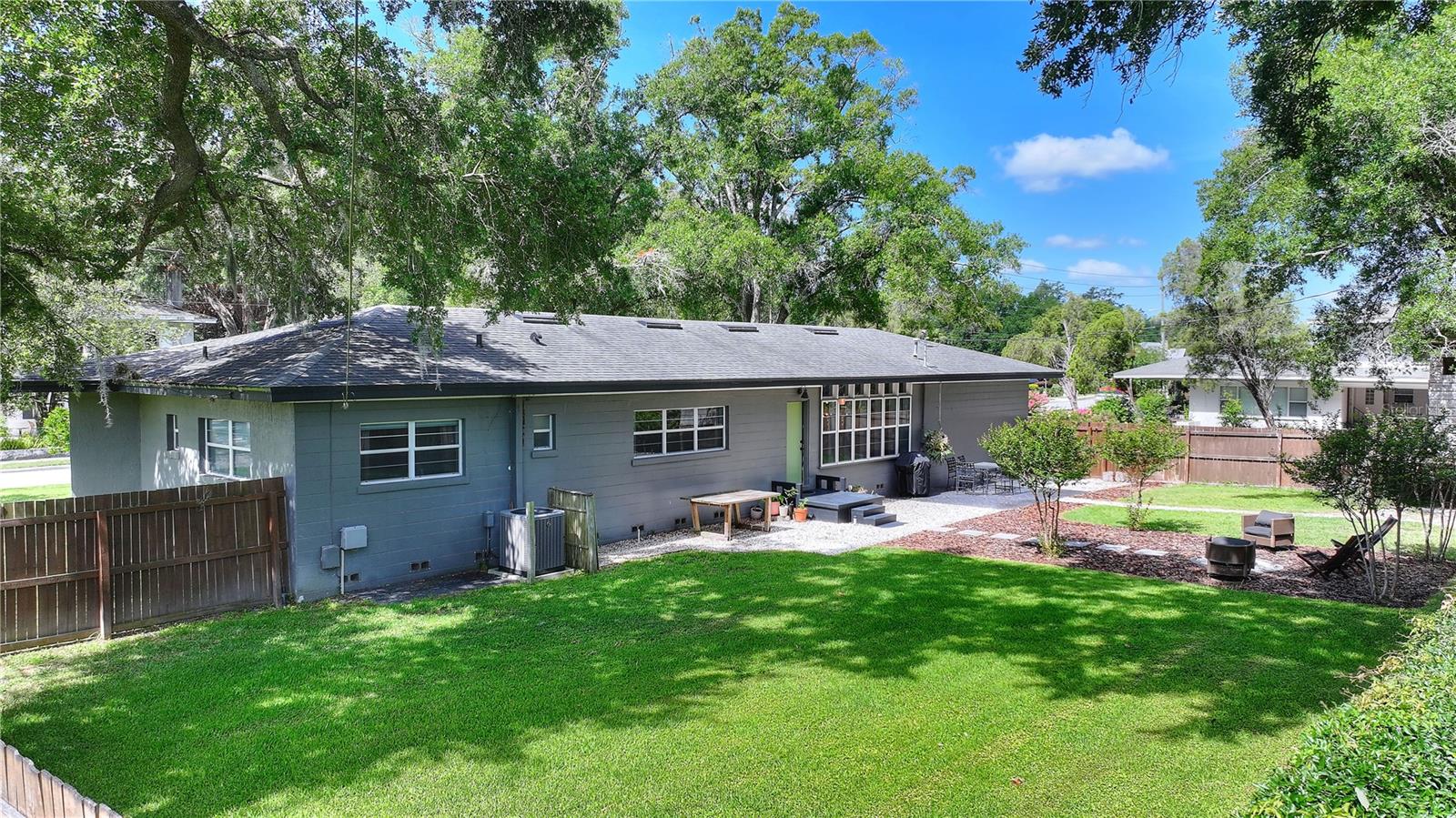 CAMPHOR HEIGHTS - Residential