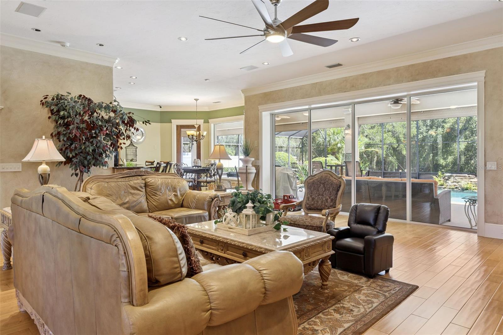 ACREAGE - Residential
