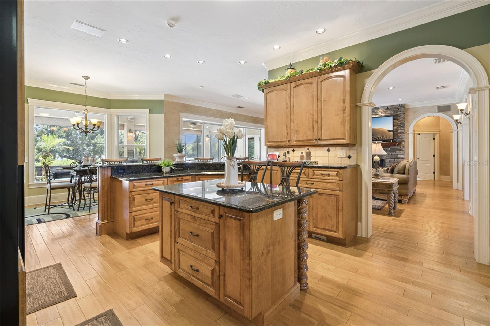 ACREAGE - Residential