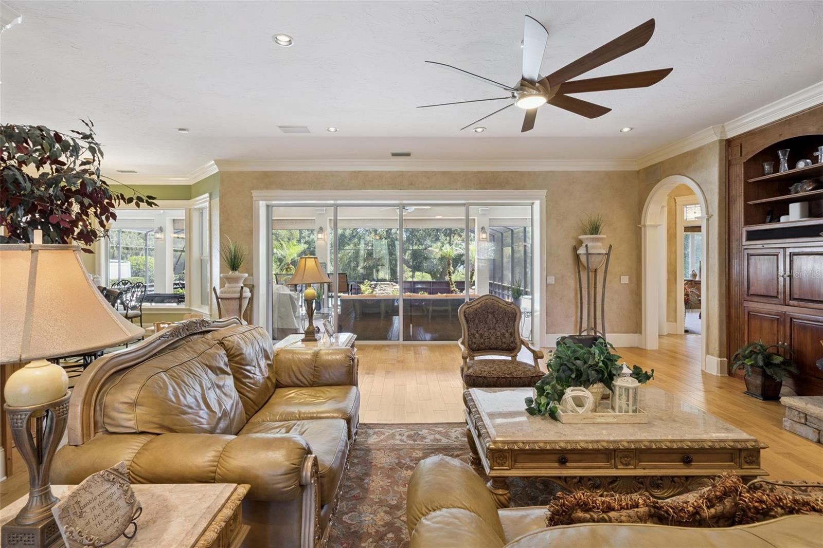 ACREAGE - Residential