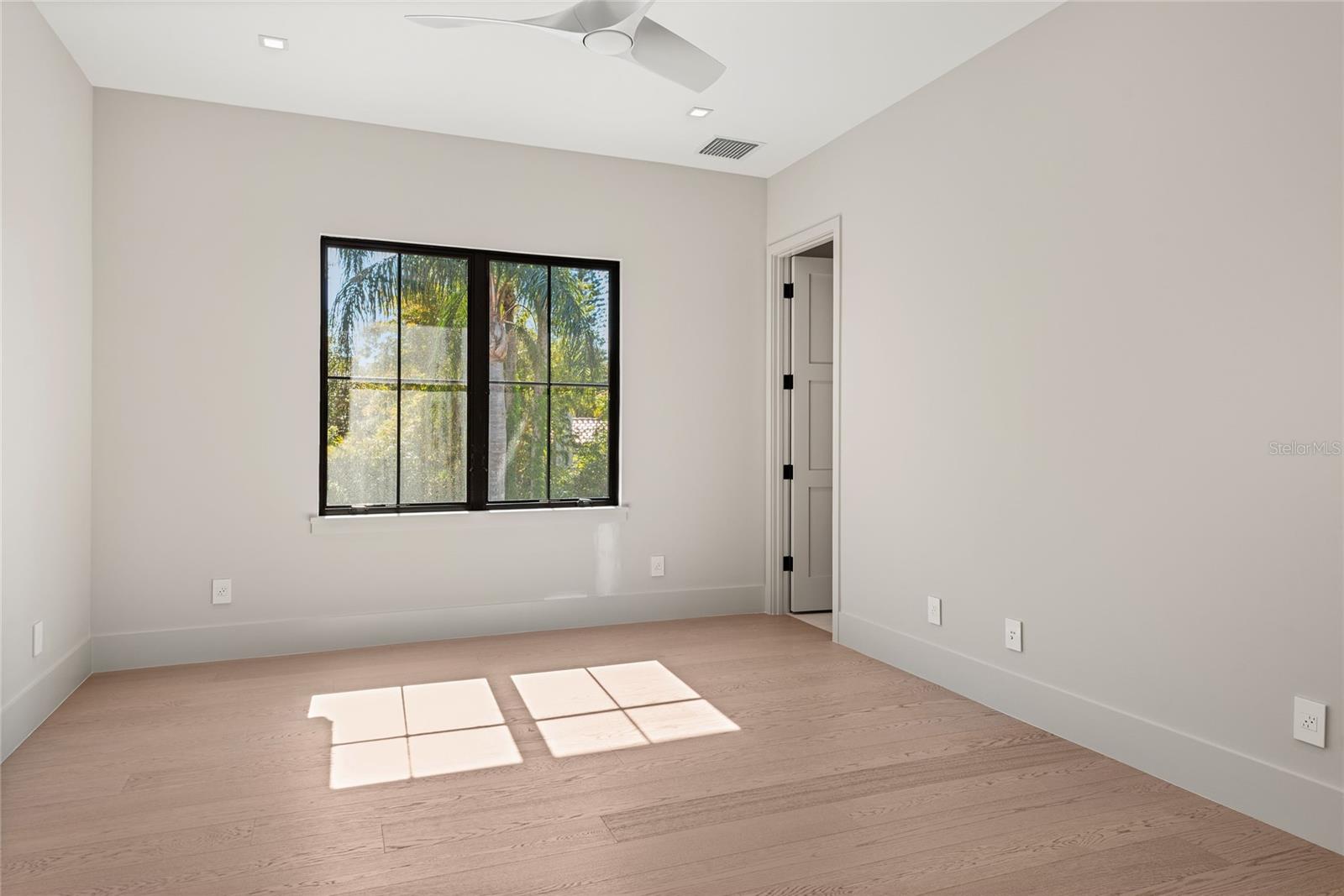 OSCEOLA PLACE - Residential