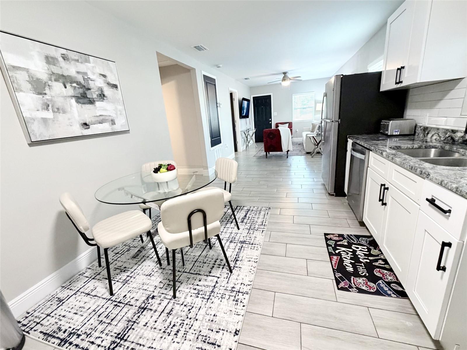 BELLEVIEW PARK SUB - Residential Lease