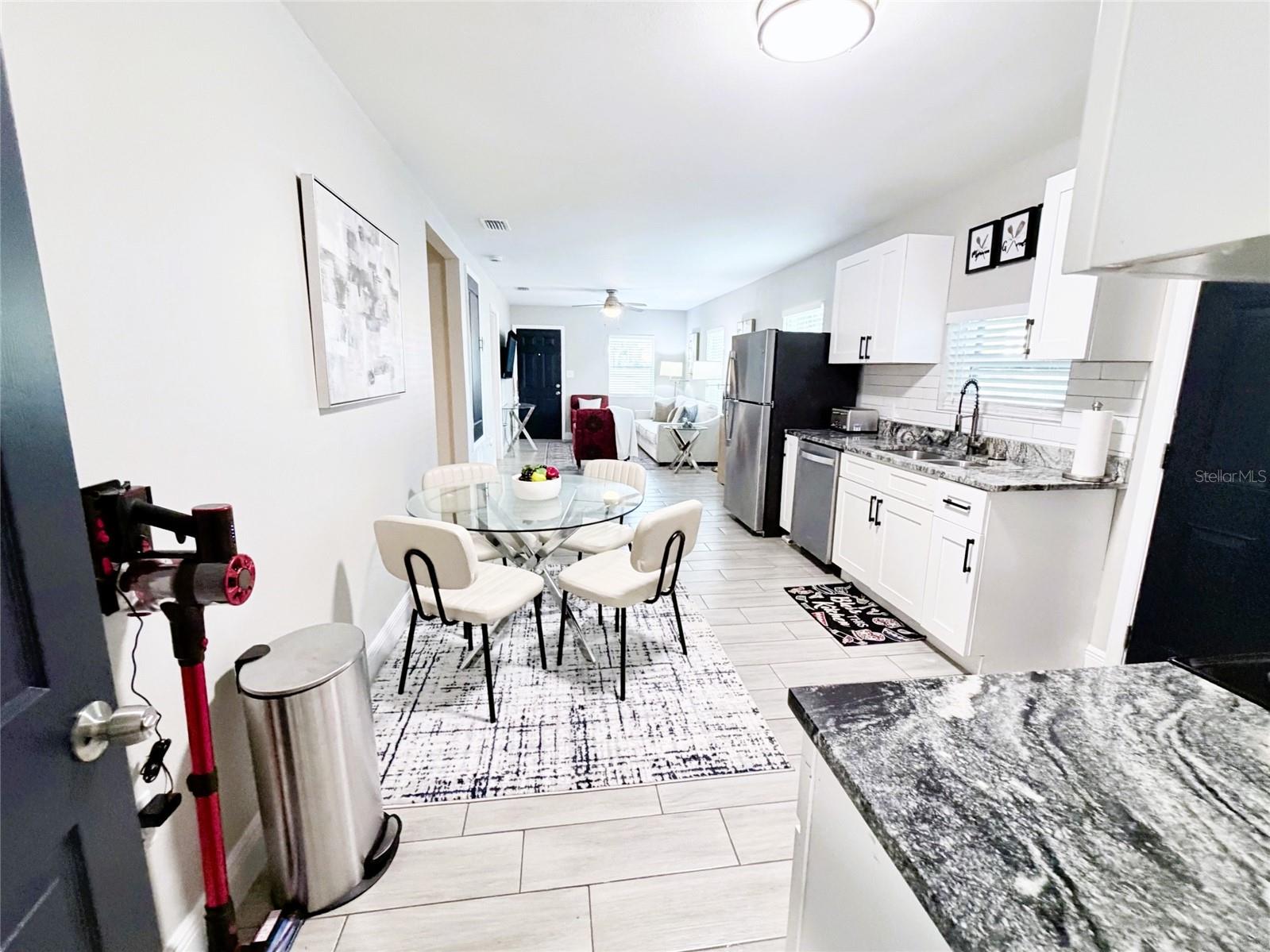BELLEVIEW PARK SUB - Residential Lease
