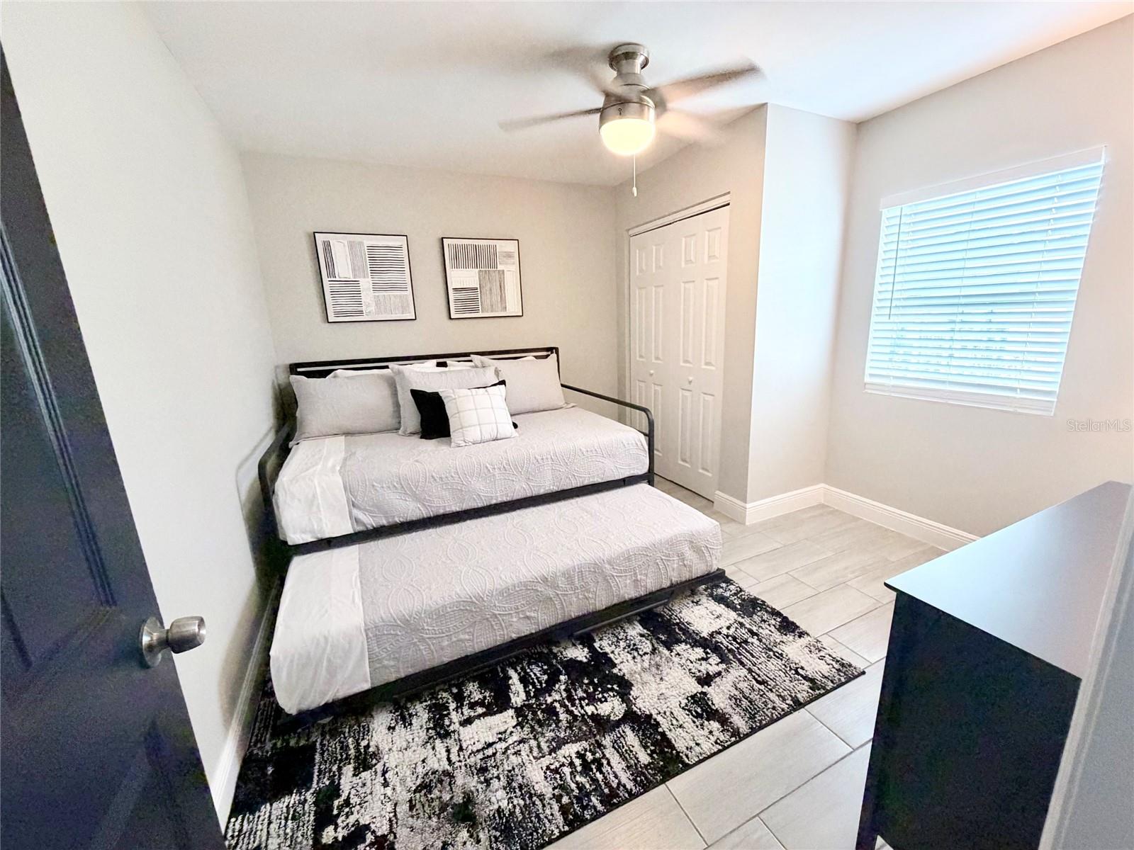 BELLEVIEW PARK SUB - Residential Lease