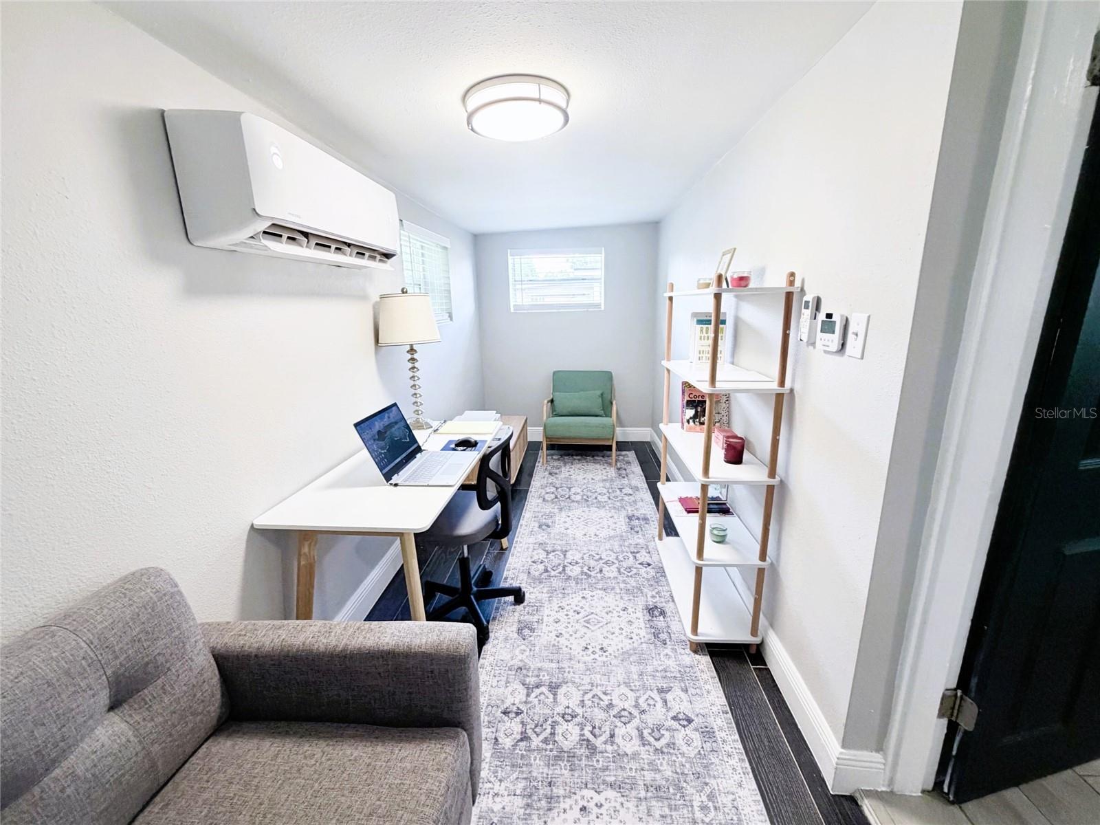 BELLEVIEW PARK SUB - Residential Lease