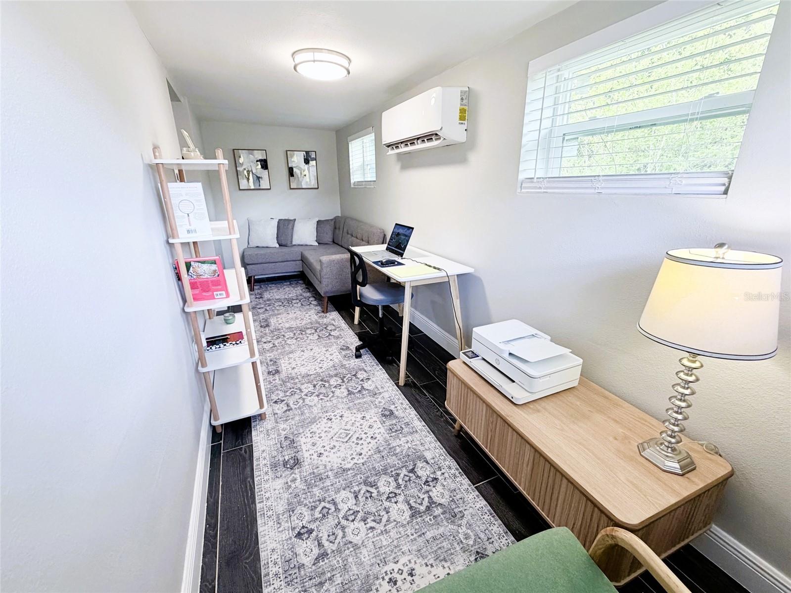 BELLEVIEW PARK SUB - Residential Lease