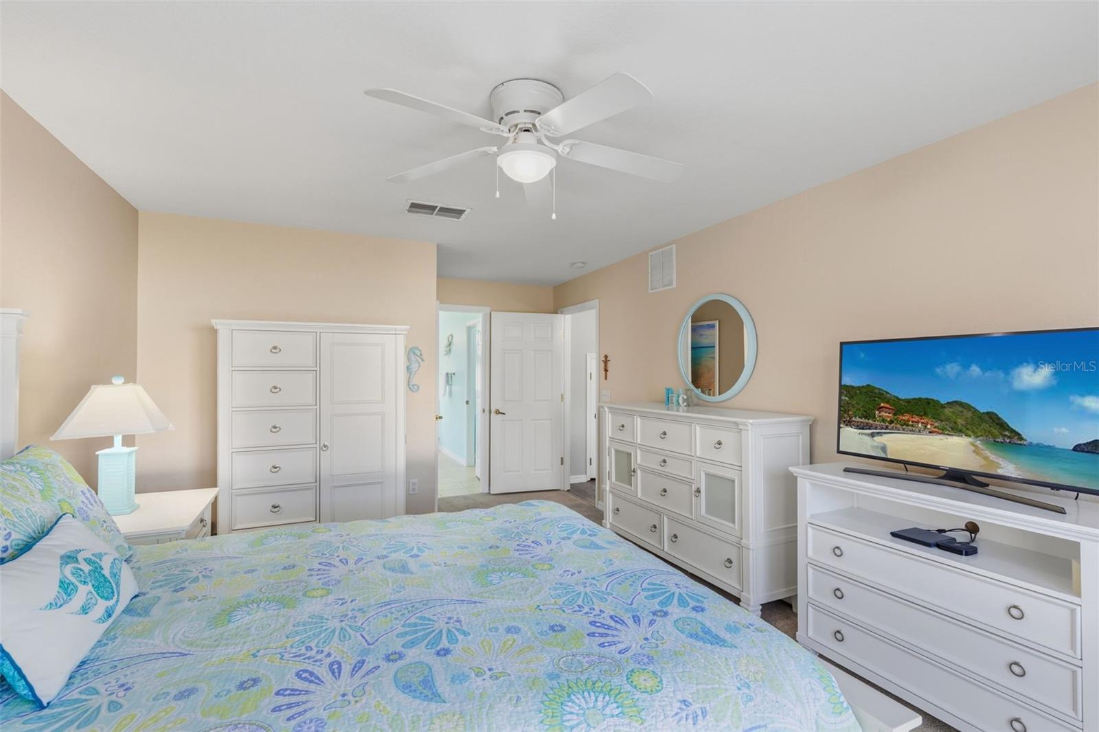 PARKSTONE UNIT 4 - Residential