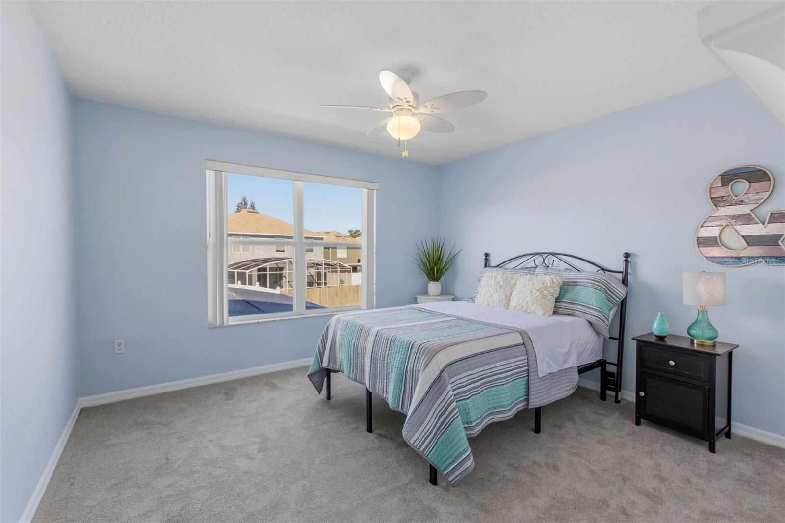 PARKSTONE UNIT 4 - Residential