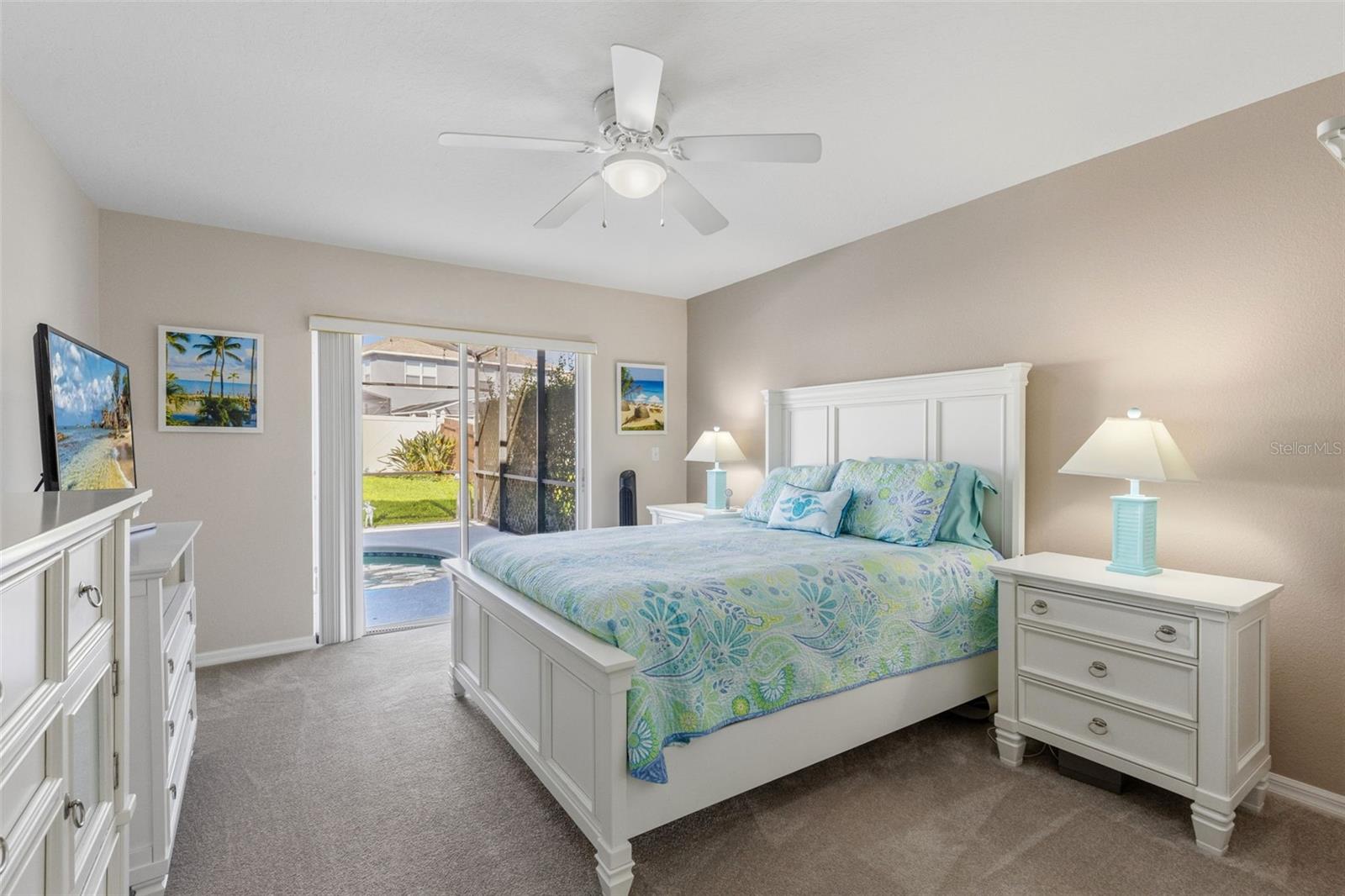 PARKSTONE UNIT 4 - Residential