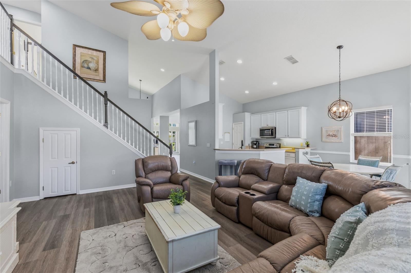 PARKSTONE UNIT 4 - Residential