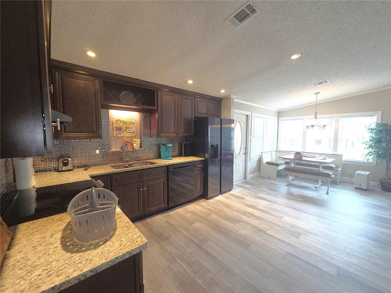 SWEETWATER GOLF & TENNIS CLUB ADD 01 - Residential