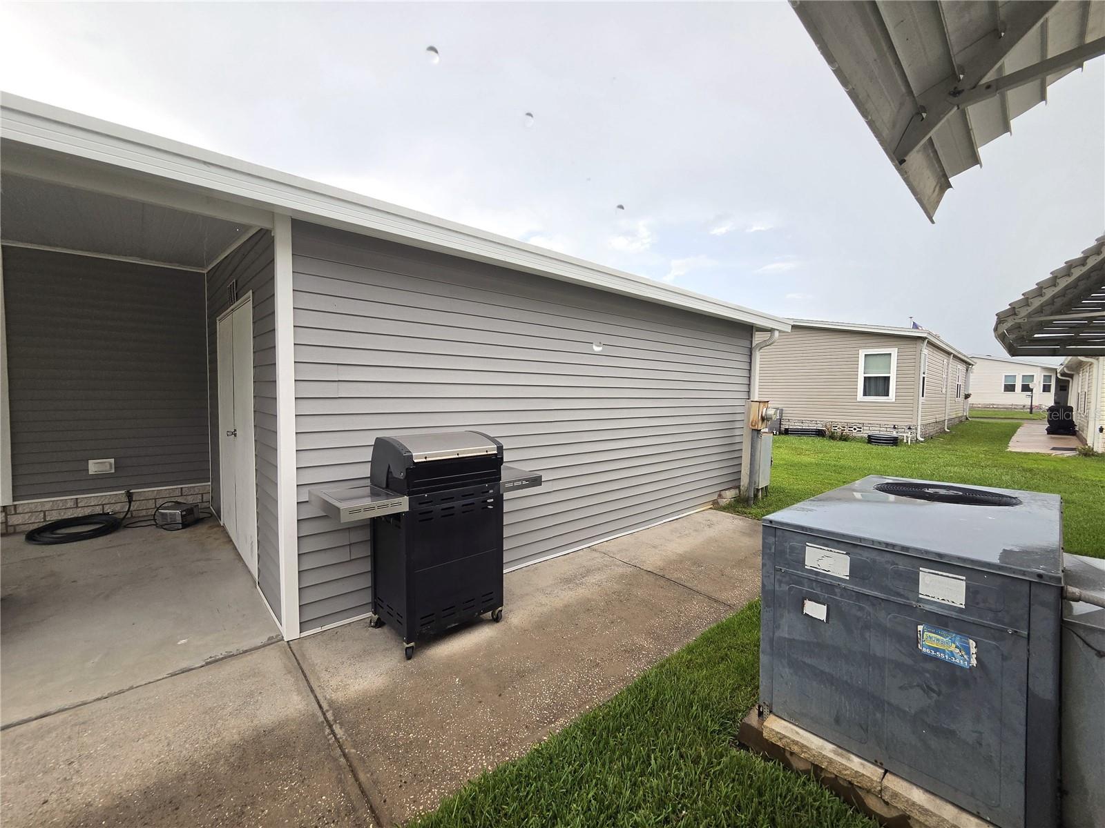 SWEETWATER GOLF & TENNIS CLUB ADD 01 - Residential