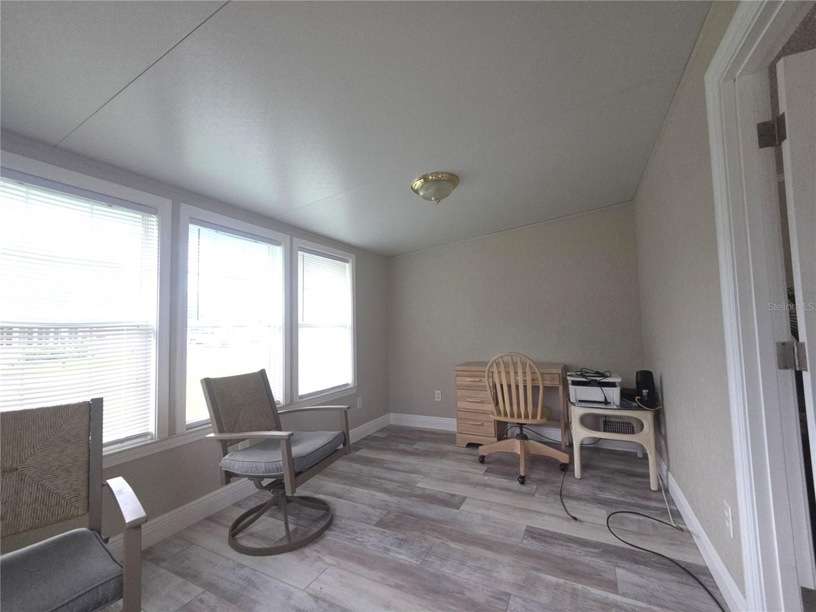 SWEETWATER GOLF & TENNIS CLUB ADD 01 - Residential