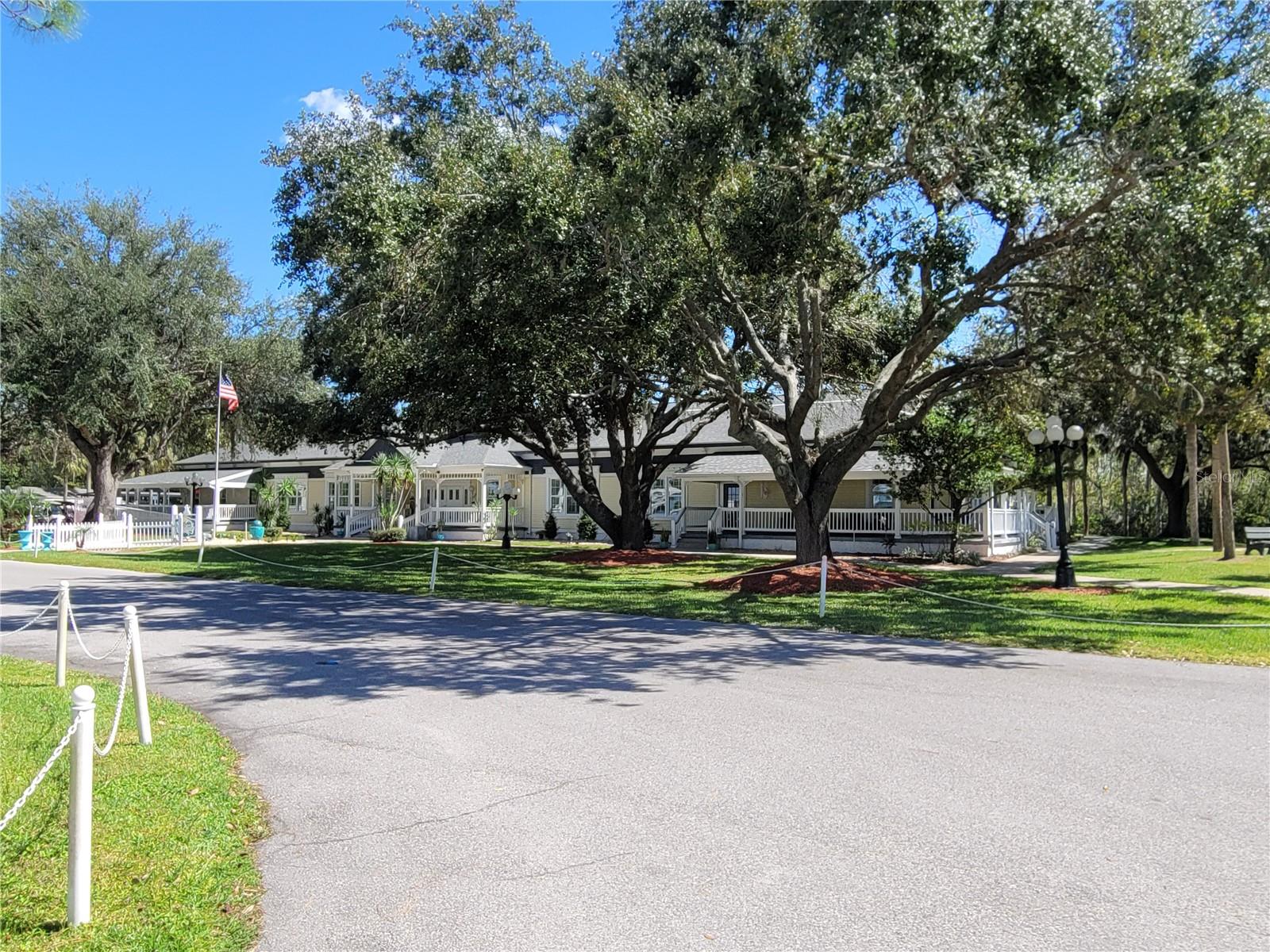 SWEETWATER GOLF & TENNIS CLUB ADD 01 - Residential