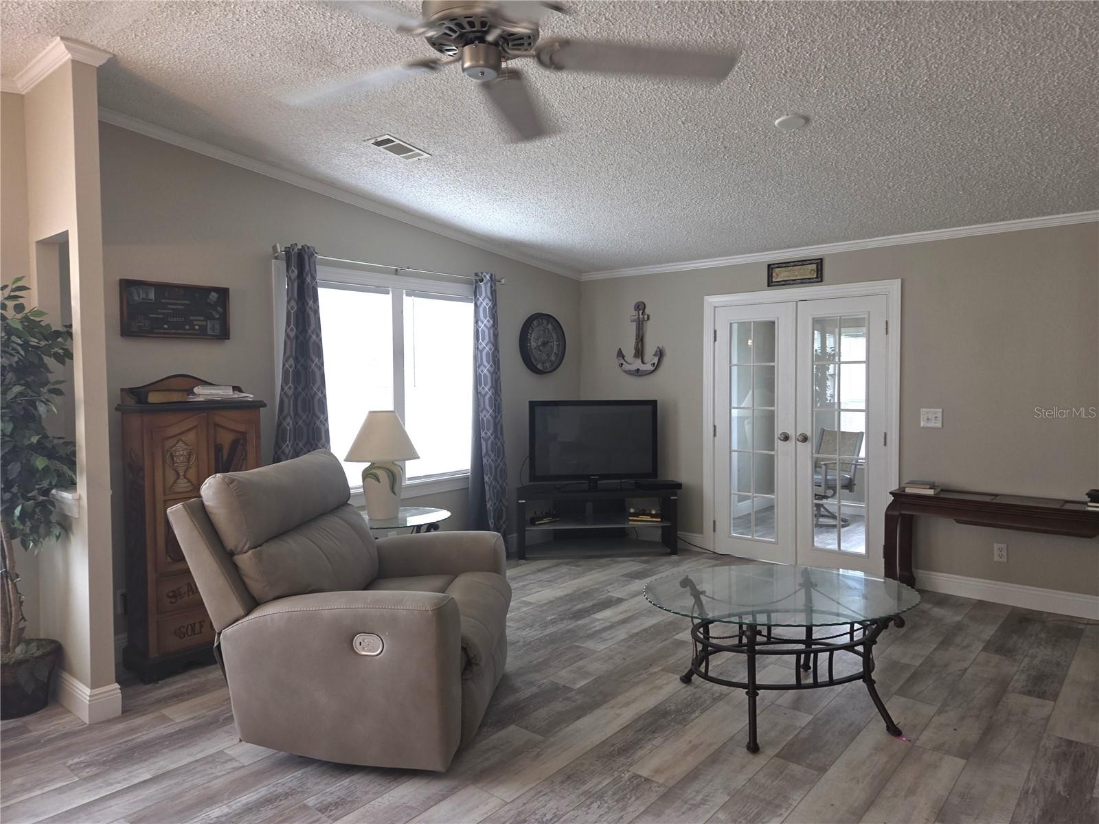 SWEETWATER GOLF & TENNIS CLUB ADD 01 - Residential