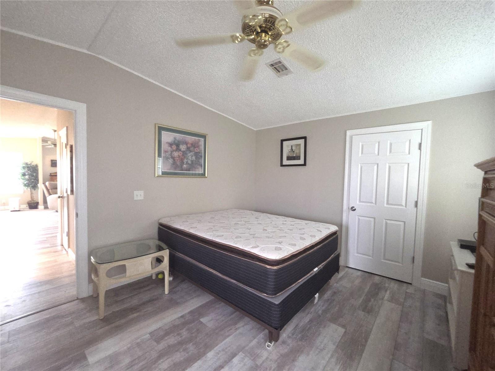 SWEETWATER GOLF & TENNIS CLUB ADD 01 - Residential