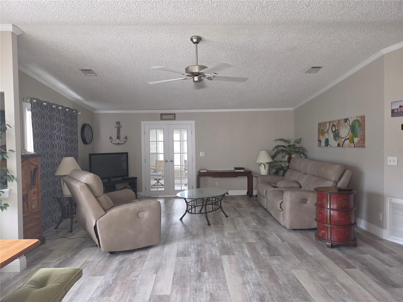 SWEETWATER GOLF & TENNIS CLUB ADD 01 - Residential