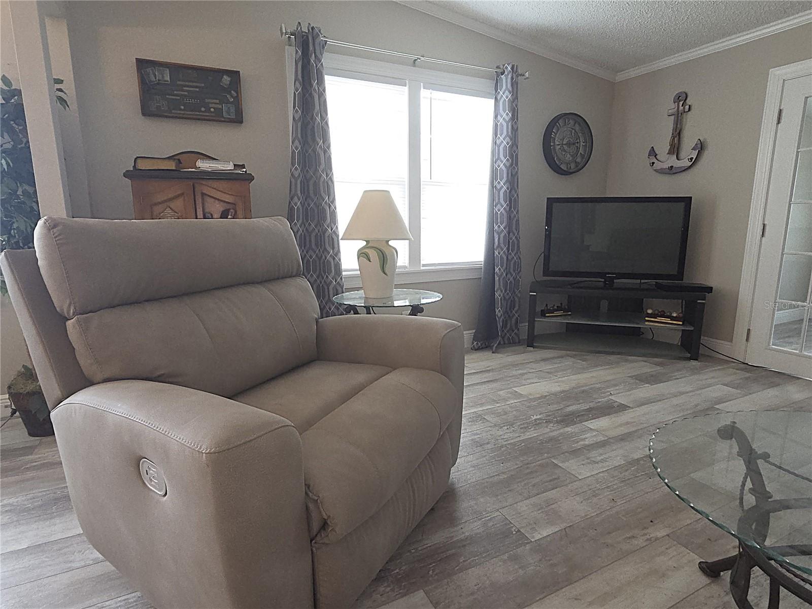 SWEETWATER GOLF & TENNIS CLUB ADD 01 - Residential