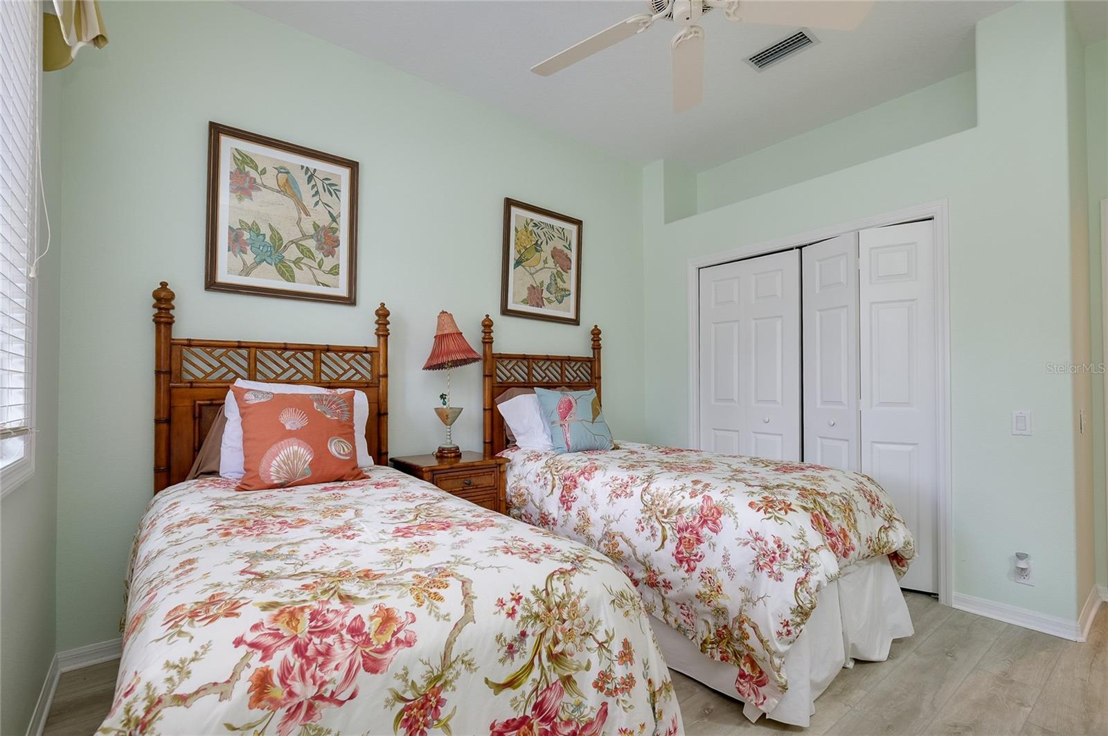 ROSEDALE 11 - Residential