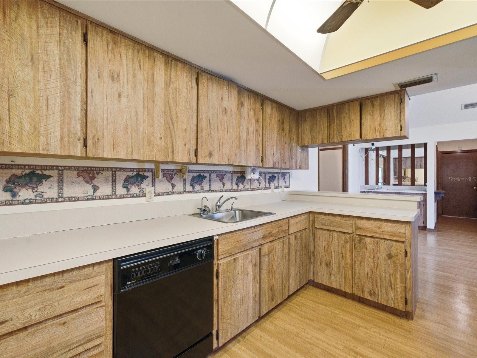 CYPRESS VILLAGE HOA - Residential