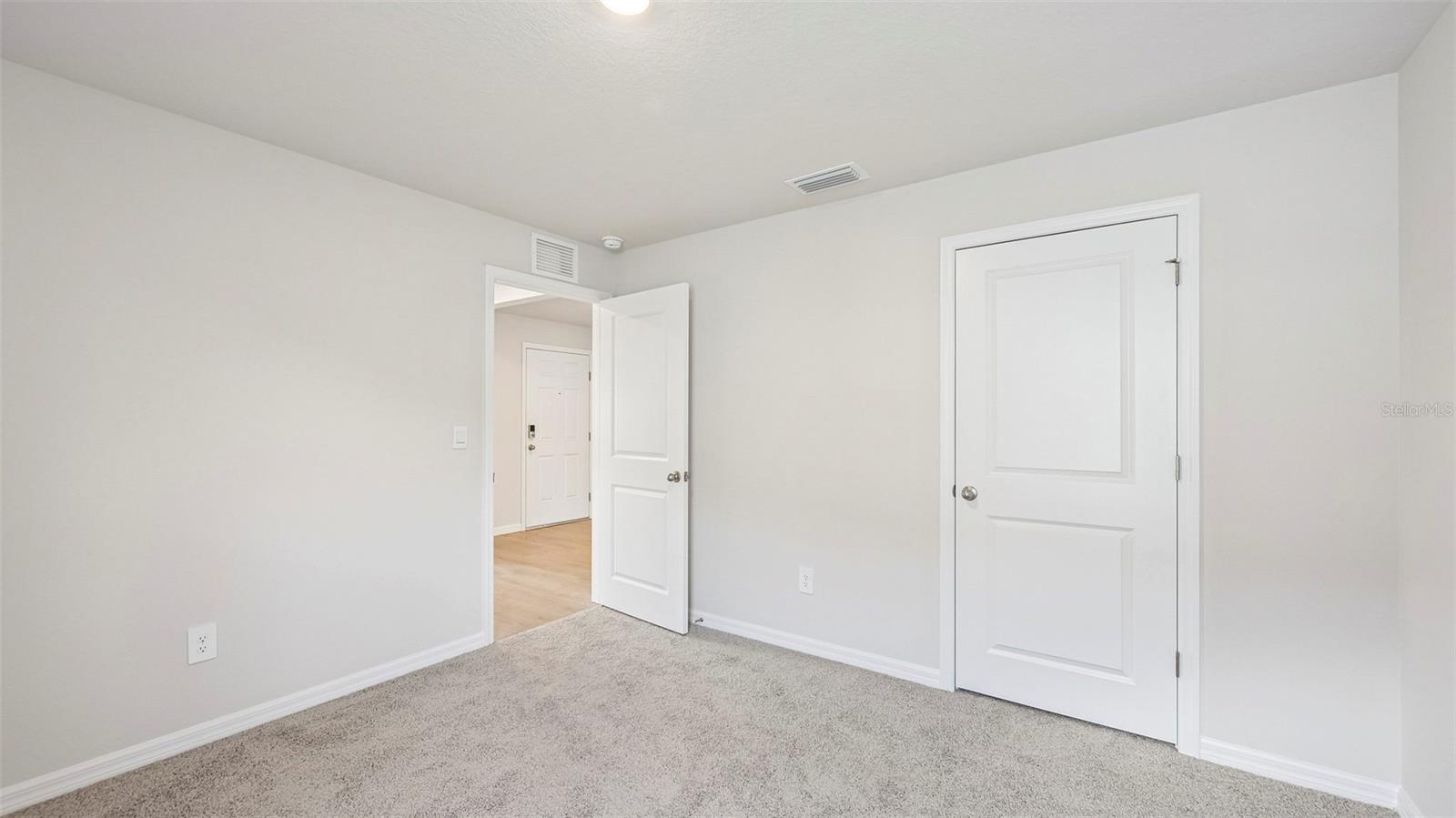 RYE CROSSING - Residential